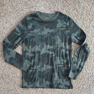 Cat & Jack Green Camo Long Sleeve Tee